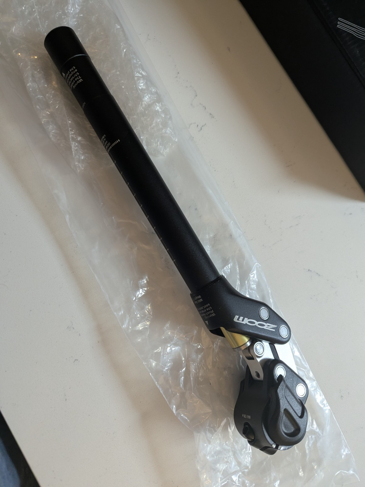 Zoom SP442 Adjustable Bike Suspension Seatpost for Off-road, Gravel, 27.2 Od