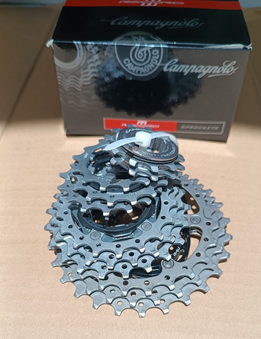 Campagnolo Record 11-Speed 11-27T Bicycle Cassette – Silver