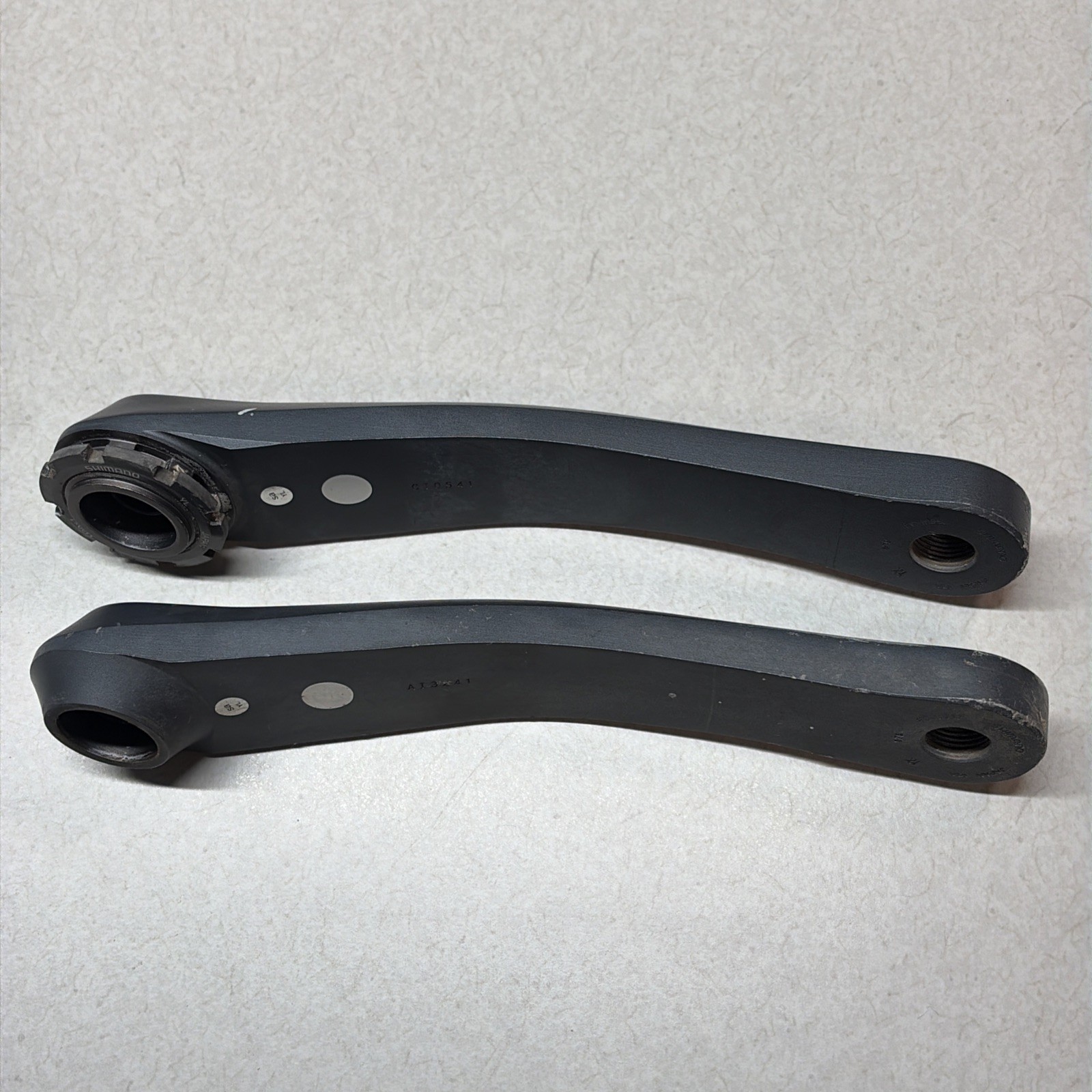 Shimano XTR FC-M952 Crank Arms 175mm arms with lock ring, NO chainrings.
