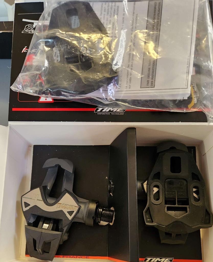 Time XPresso 4 Road Bicycle Pedals with Cleats – Black & Gray NOS