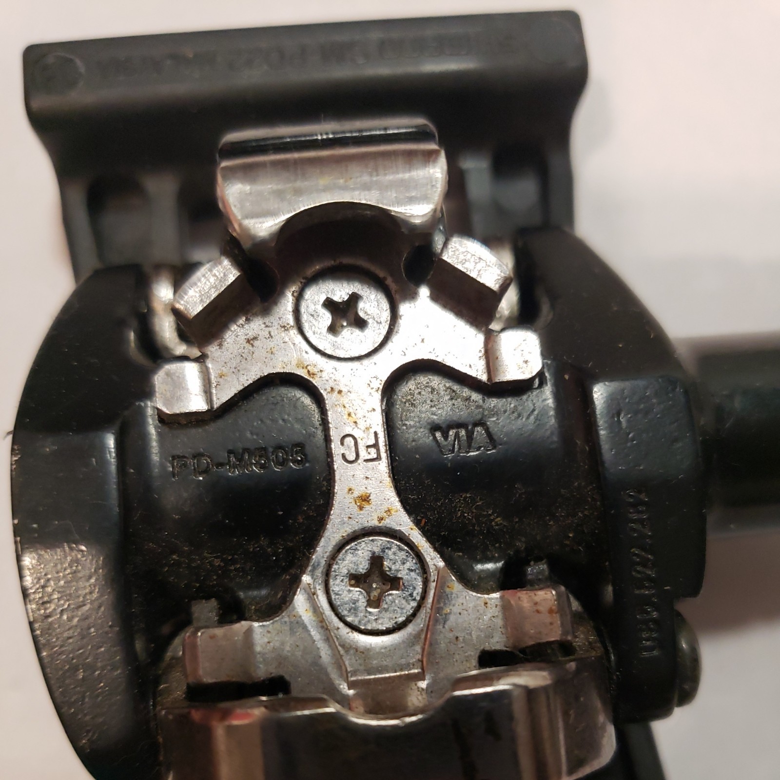 Shimano PD-M505 SPD Pedals w/ SM-PD22 Platform Adapters Reflectors Clipless