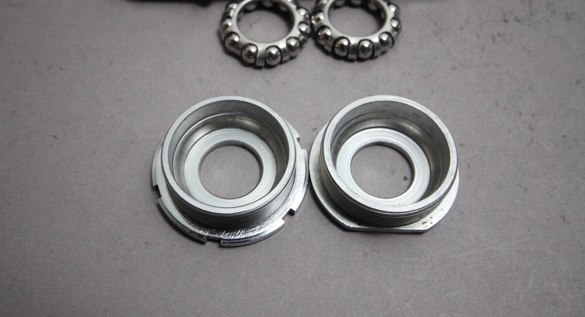 Campagnolo Victory 403/100 70 SS Bottom Bracket / ITA / 109mm / 70-SS