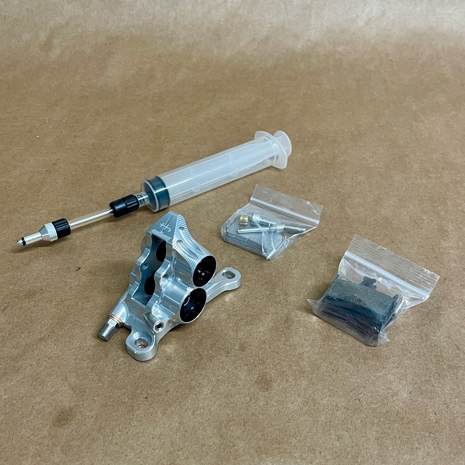 Hope Tech RX4+SL Front Flat Mount Direct FMF +20mm – DOT type – Silver, CNC
