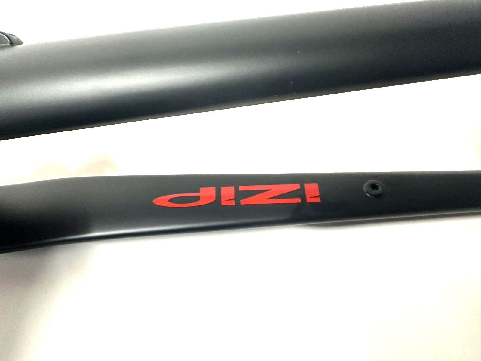 IZIP Zuma 26″ 1 1/8″ Threaded Alloy Bike Fork 100mm QR Disc Axle to Crown 430mm