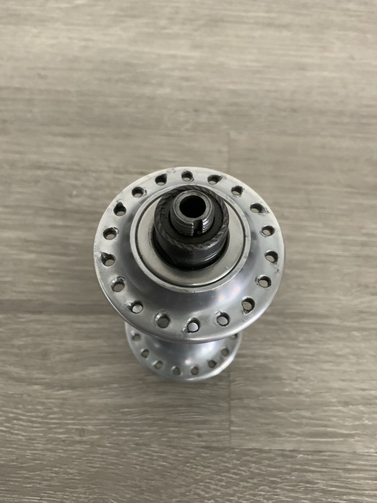 CAMPAGNOLO CHORUS FRONT HUB 36 HOLE 100 MM SPACING