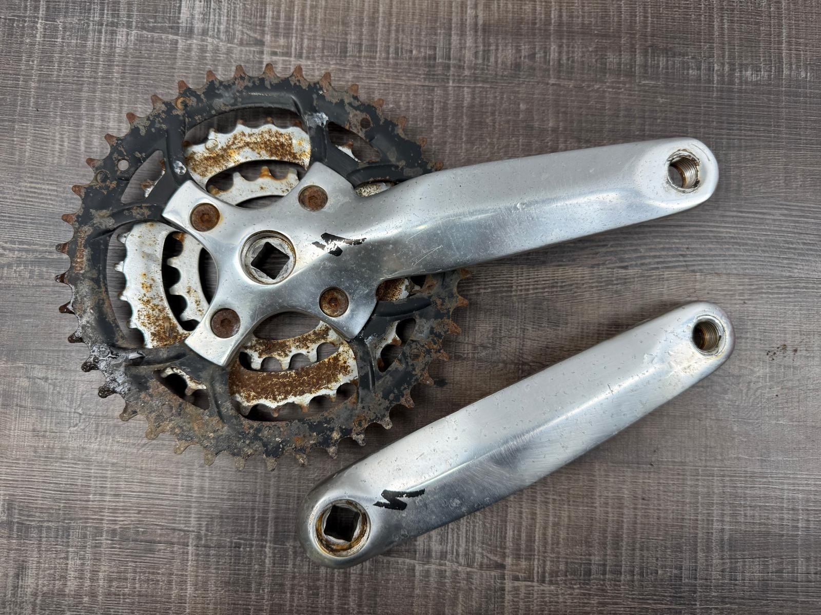 Vintage Specialized Triple MTB Crankset 175mm 22/32/42t