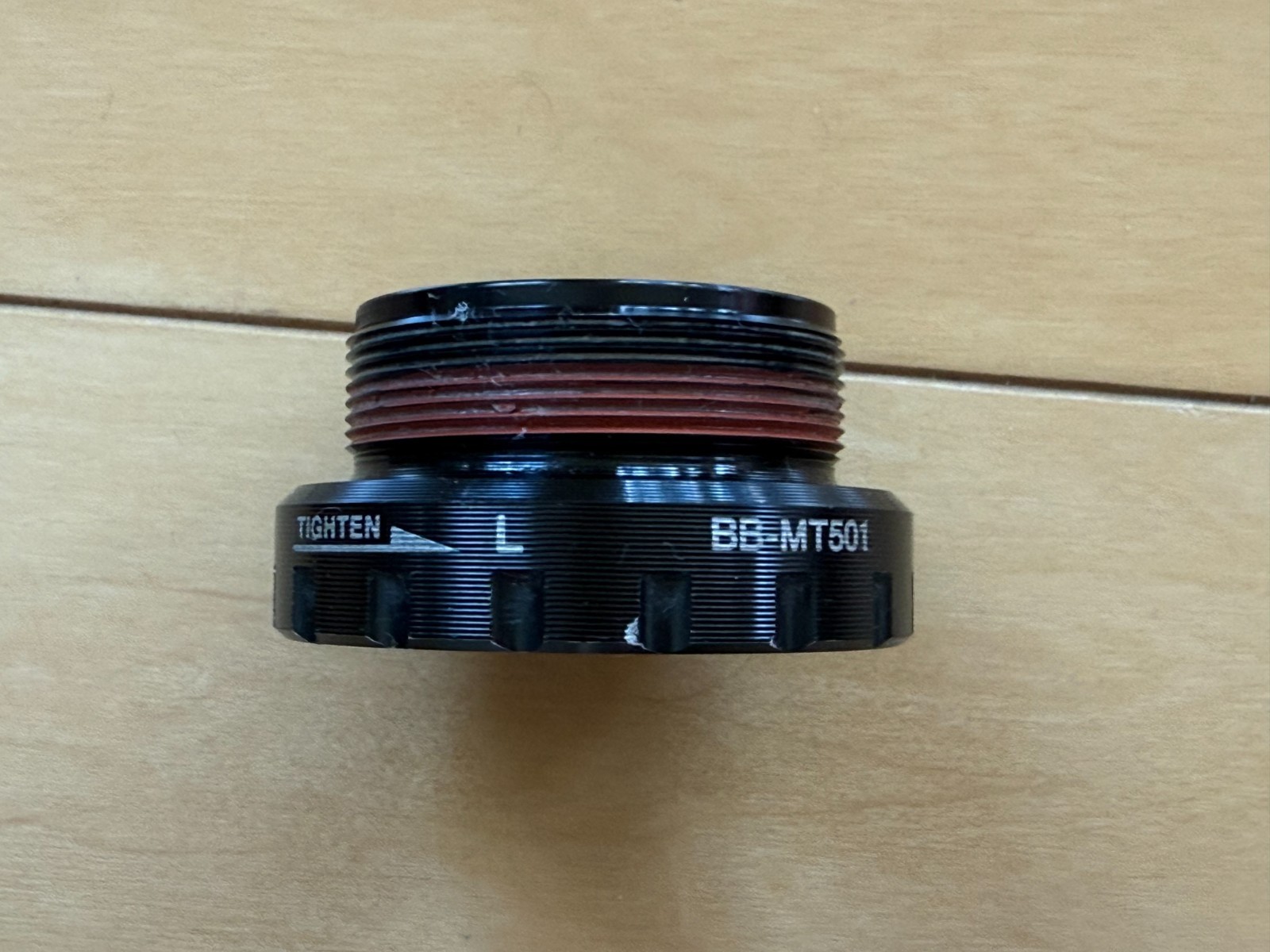 Shimano BB-MT501 Threaded Bottom Bracket 68/73 mm Shell Width
