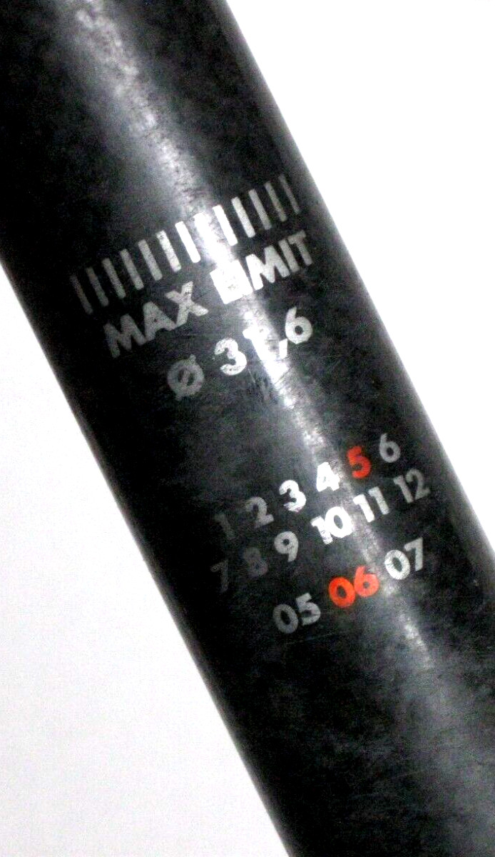 SELCOF Premium Seat Post – Max Limit 31,6 Diameter – Carbon Fiber / Aluminum