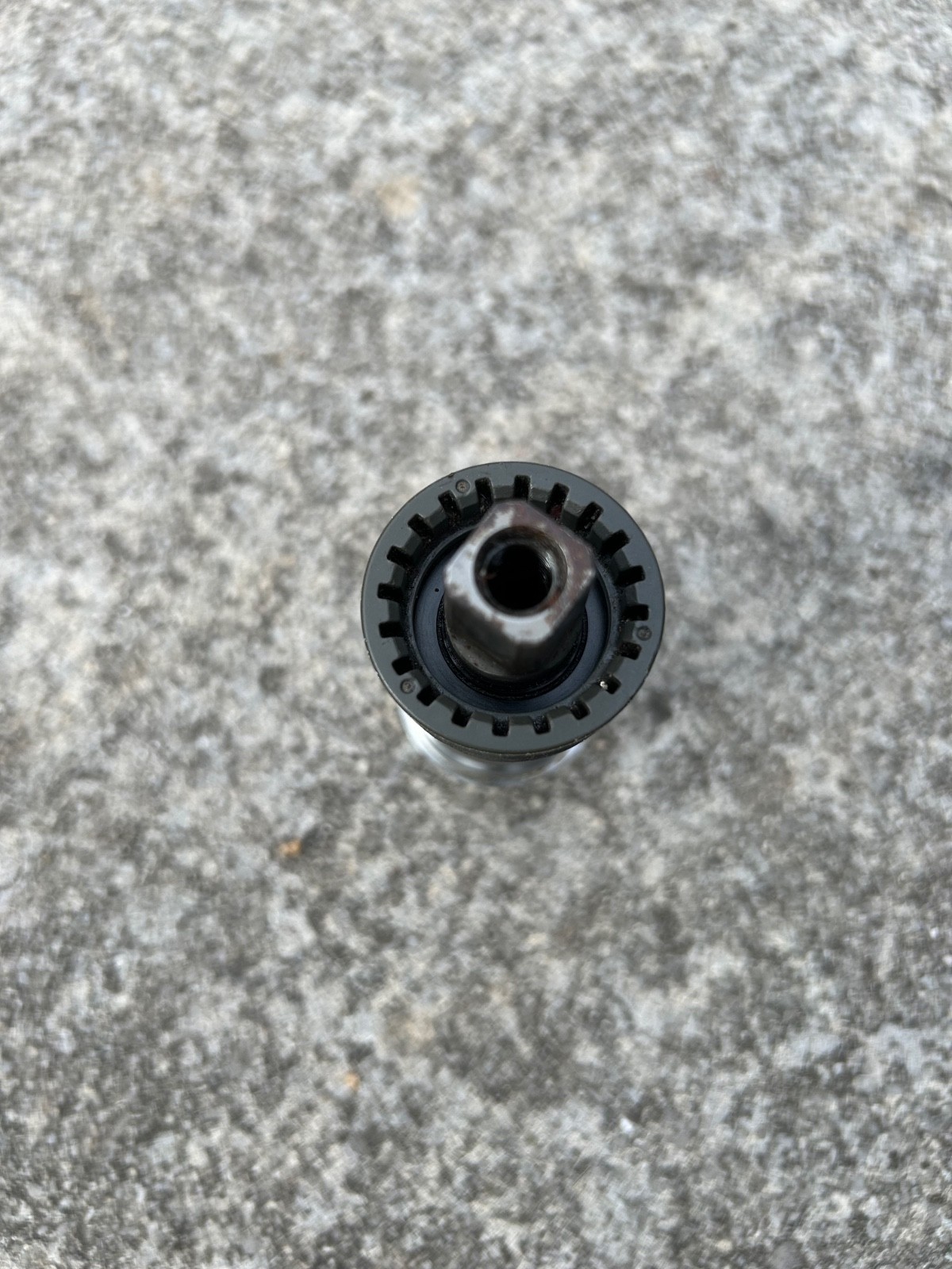 Shimano BB-UN73 Square Taper JIS 68mm Bottom Bracket 110mm length BSA English