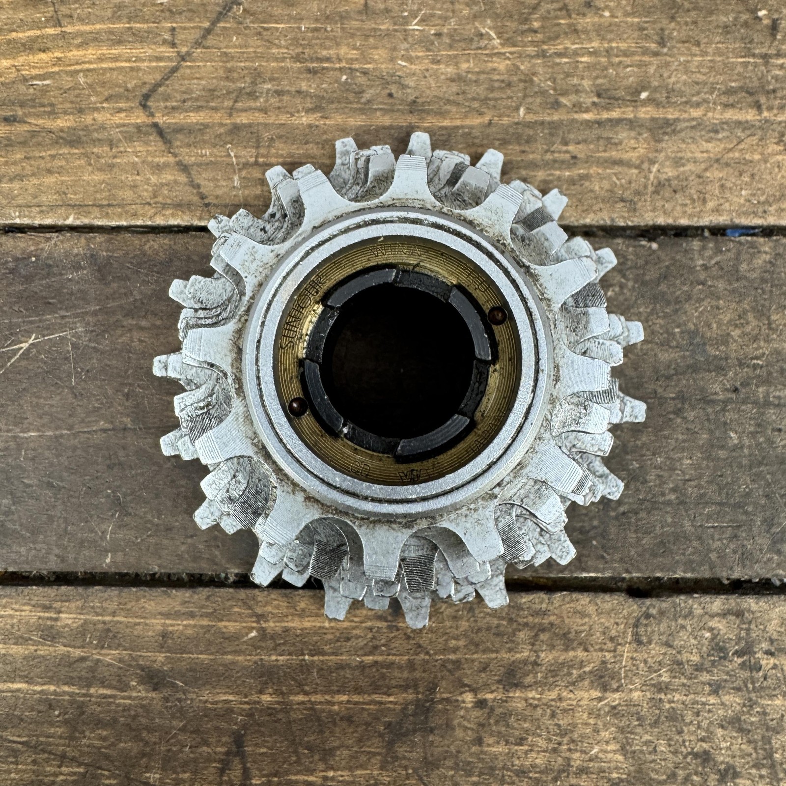 Vintage Suntour Winner Pro 7 Speed Freewheel 12-19T 19T Silver Road Bike Japan