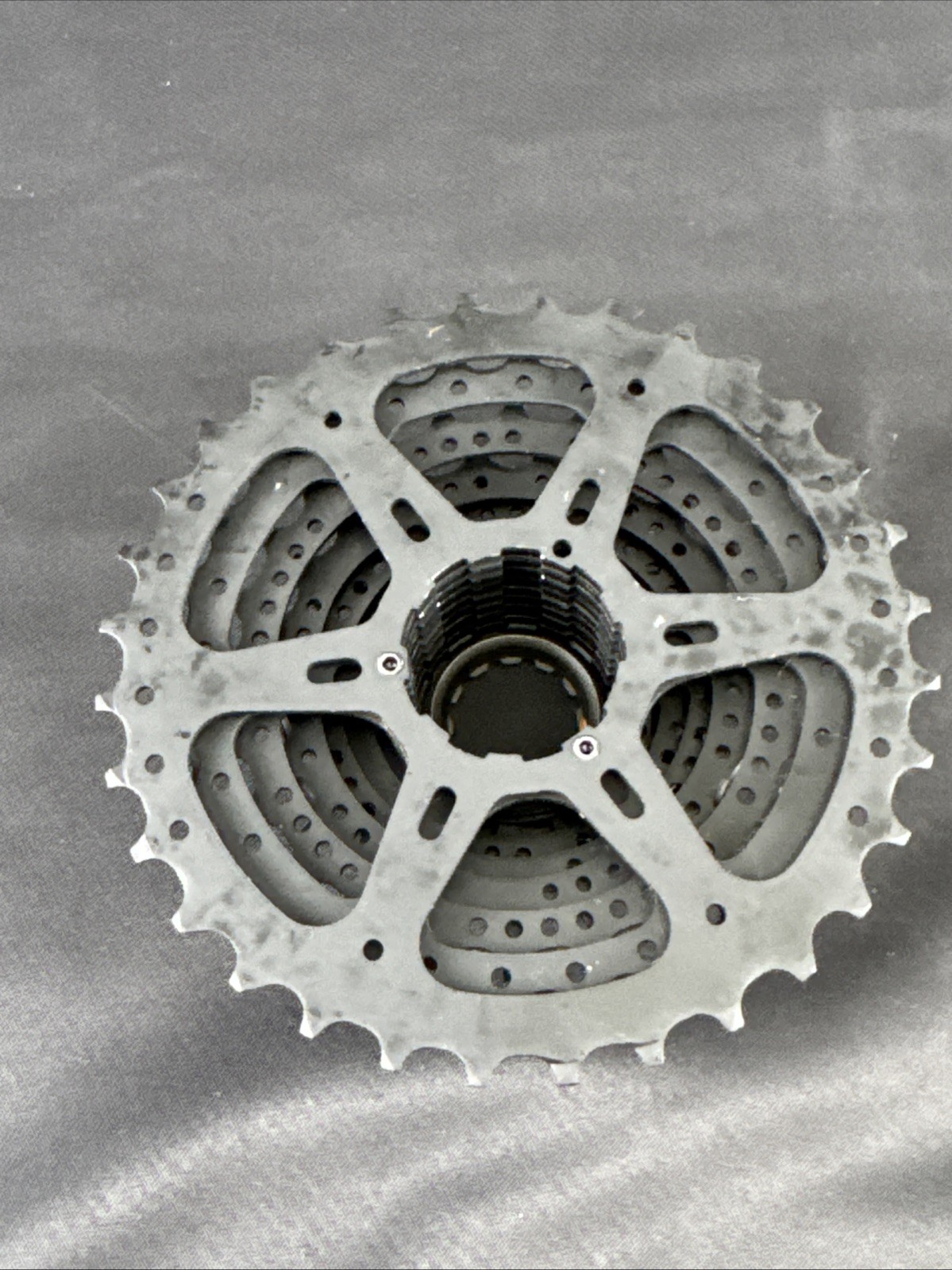 Shimano Altus M2000 CS-HG200 9 Speed 32T Cassette Alivio MTB NEW US SELLER