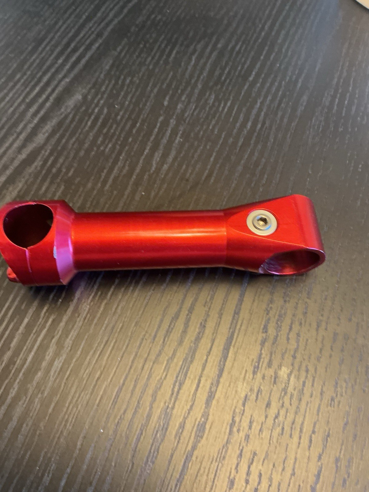Ringle aluminum Stem 140 mm Red