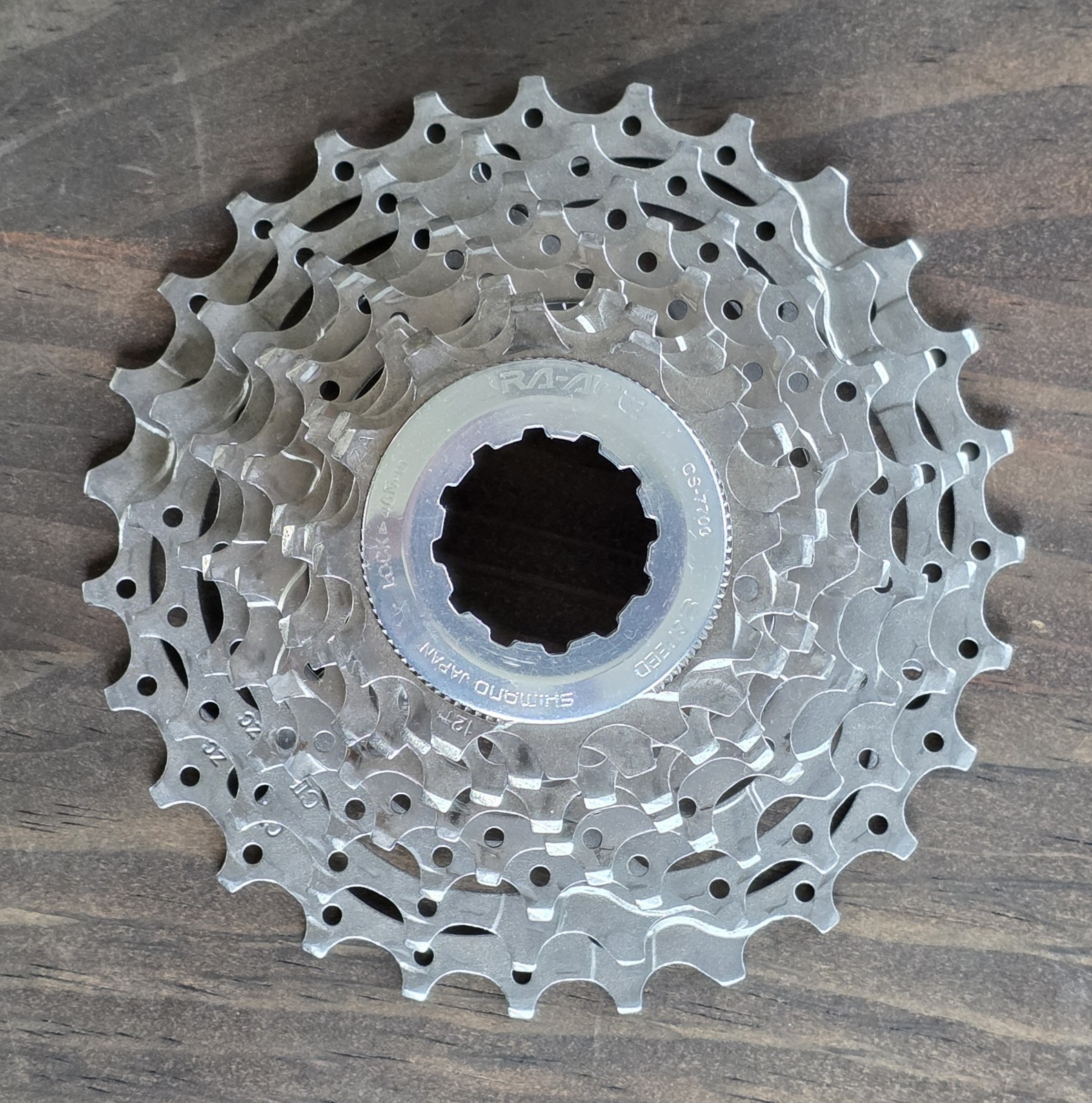 Shimano Dura-Ace CS-7700 Cassette 12-27T 9 Speed Very Low Milage!
