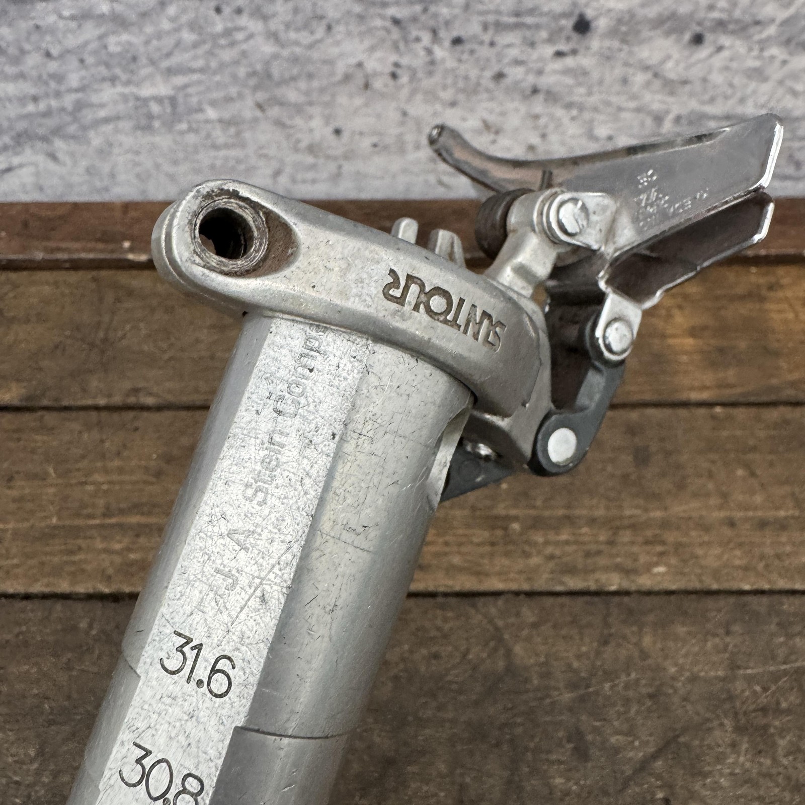 Vintage Suntour Cyclone 7000 Front Derailleur 31.8 Clamp-On Road Double No Bolt