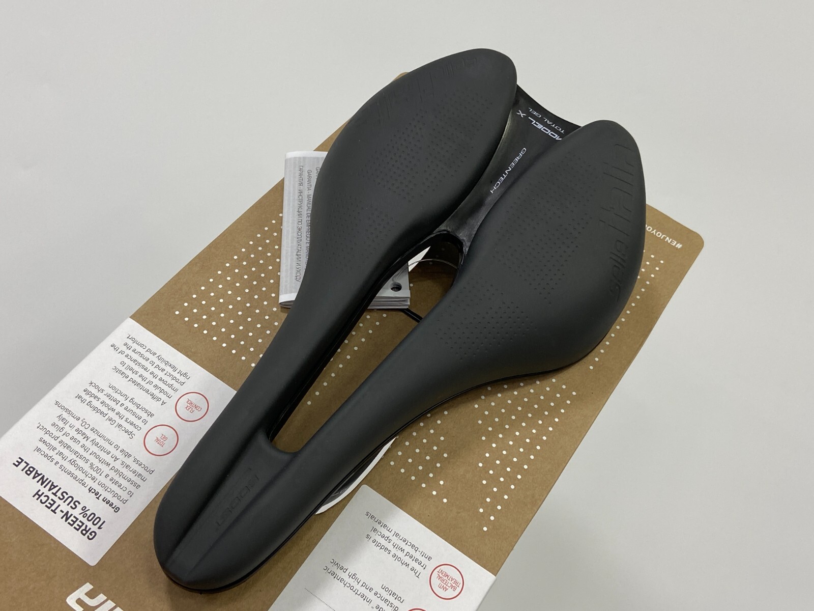 Selle Italia Model-X Comfort Plus Superflow 145x245mm Alloy Rail Saddle (Grey)
