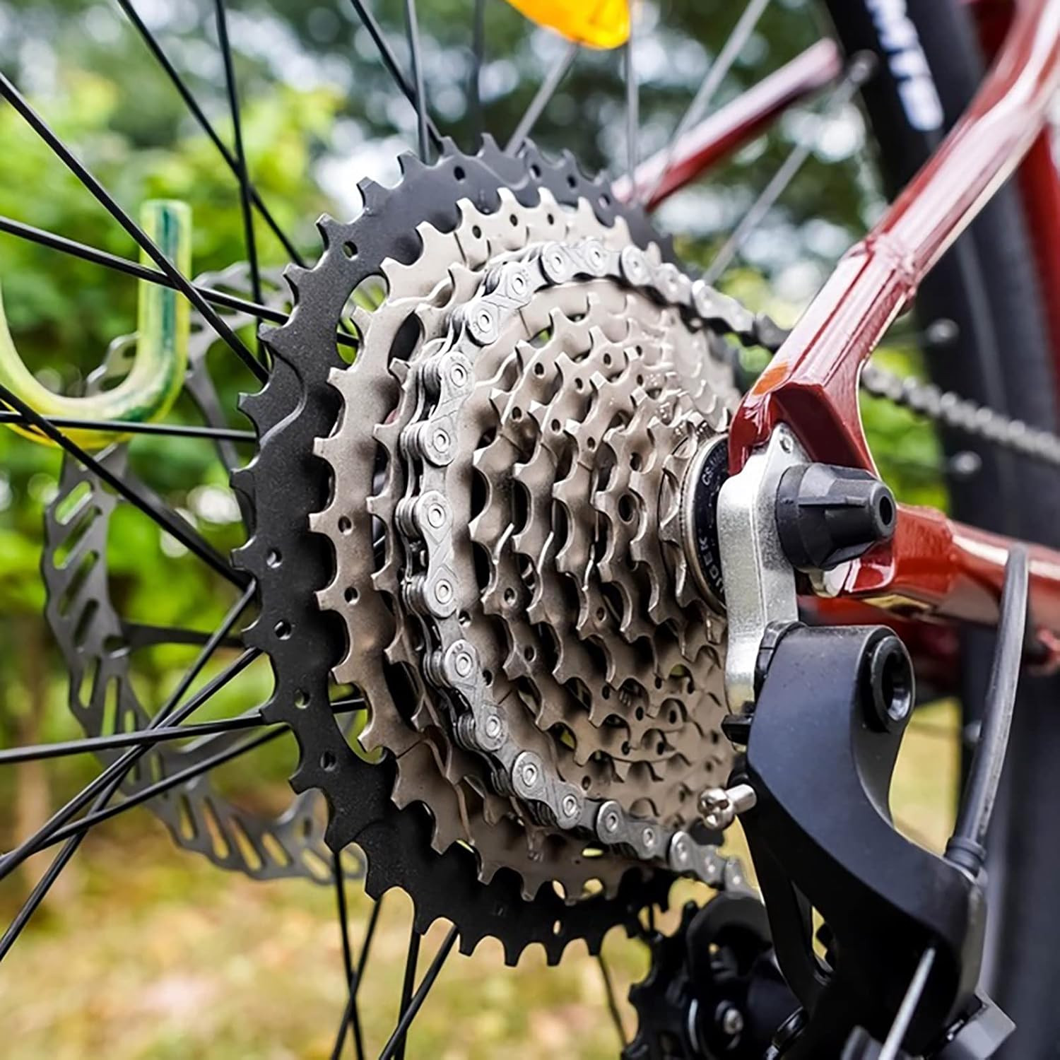 Bike Chain 6/7/8-Speed,Bicycle Chain 1/2X3/32 Inch,Special Steel