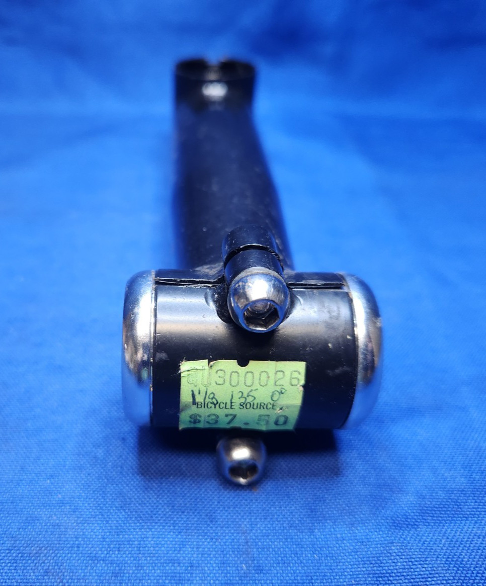 Zoom Stem 25.4mm 135mm Length 0° Rise 1-1/8 – Universal Bicycle