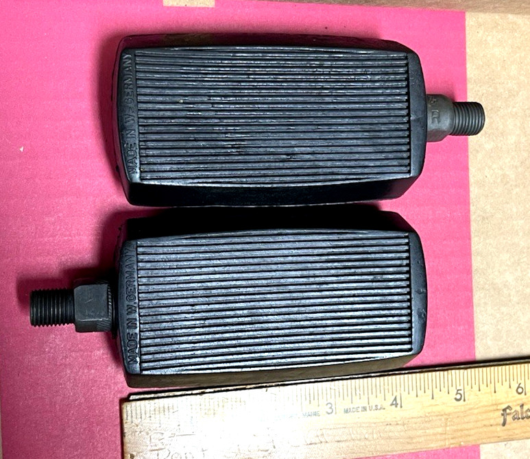 NOS VINTAGE W. GERMANY BICYCLE PEDALS SOLID RUBBER SCHWINN RALEIGH CRUISER