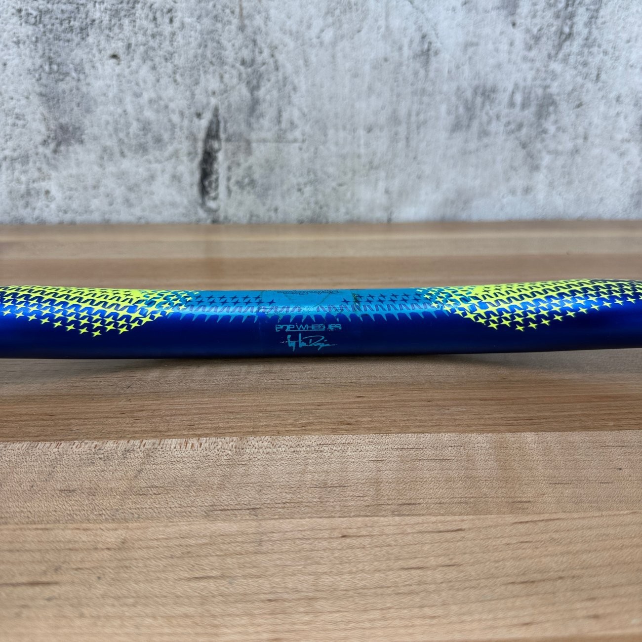 Troy Lee Decendant 780mm 25mm Rise Blue MTB Bike Flat Handlebar 348g