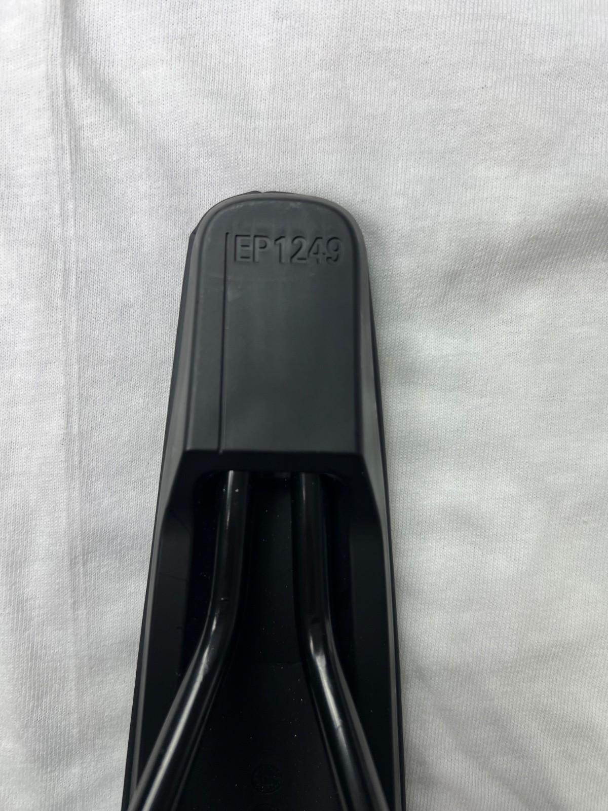 Canyon Sport Bike Black Saddle EP1249 (139mm Wide x 279mm Long)