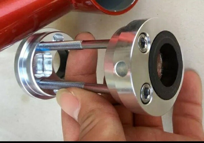 1PC Aluminum Eccentric Shaft Bottom Bracket Adjustable 68mm-73mm 700bike
