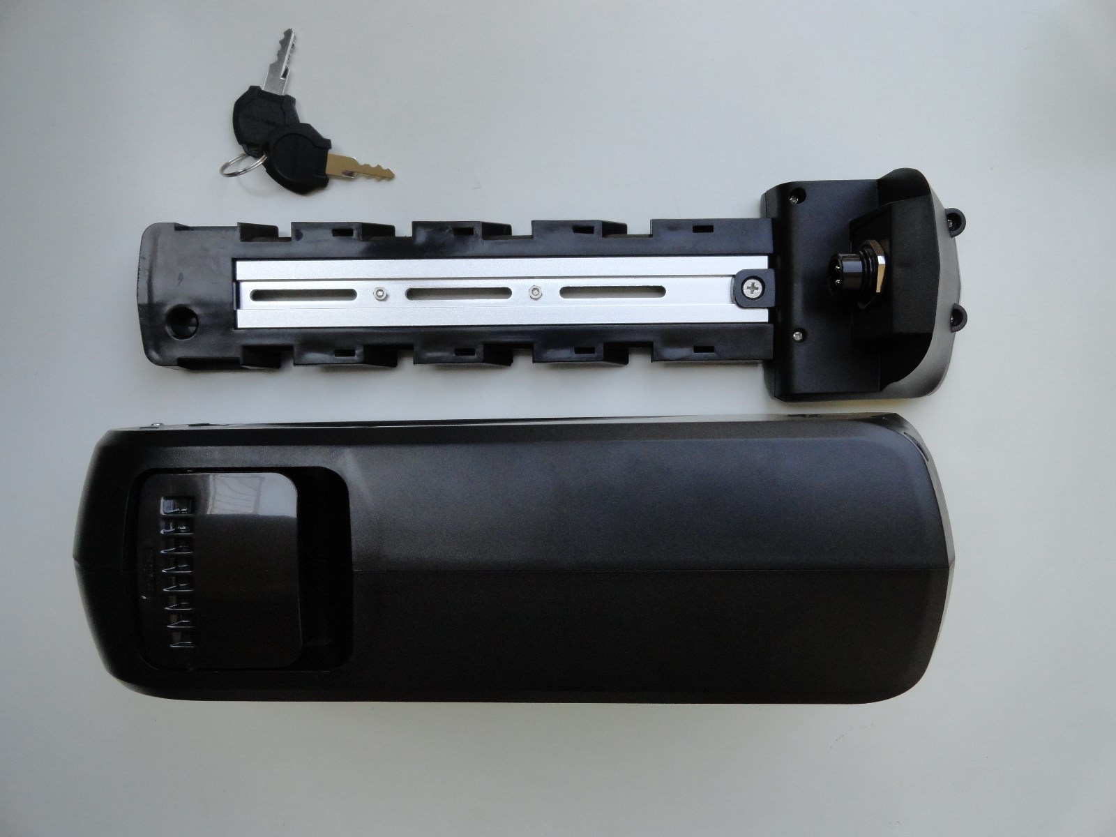 Electric Bike Ebike 48v Li-ion Battery Dolphin Case Box + USB Plug Switch