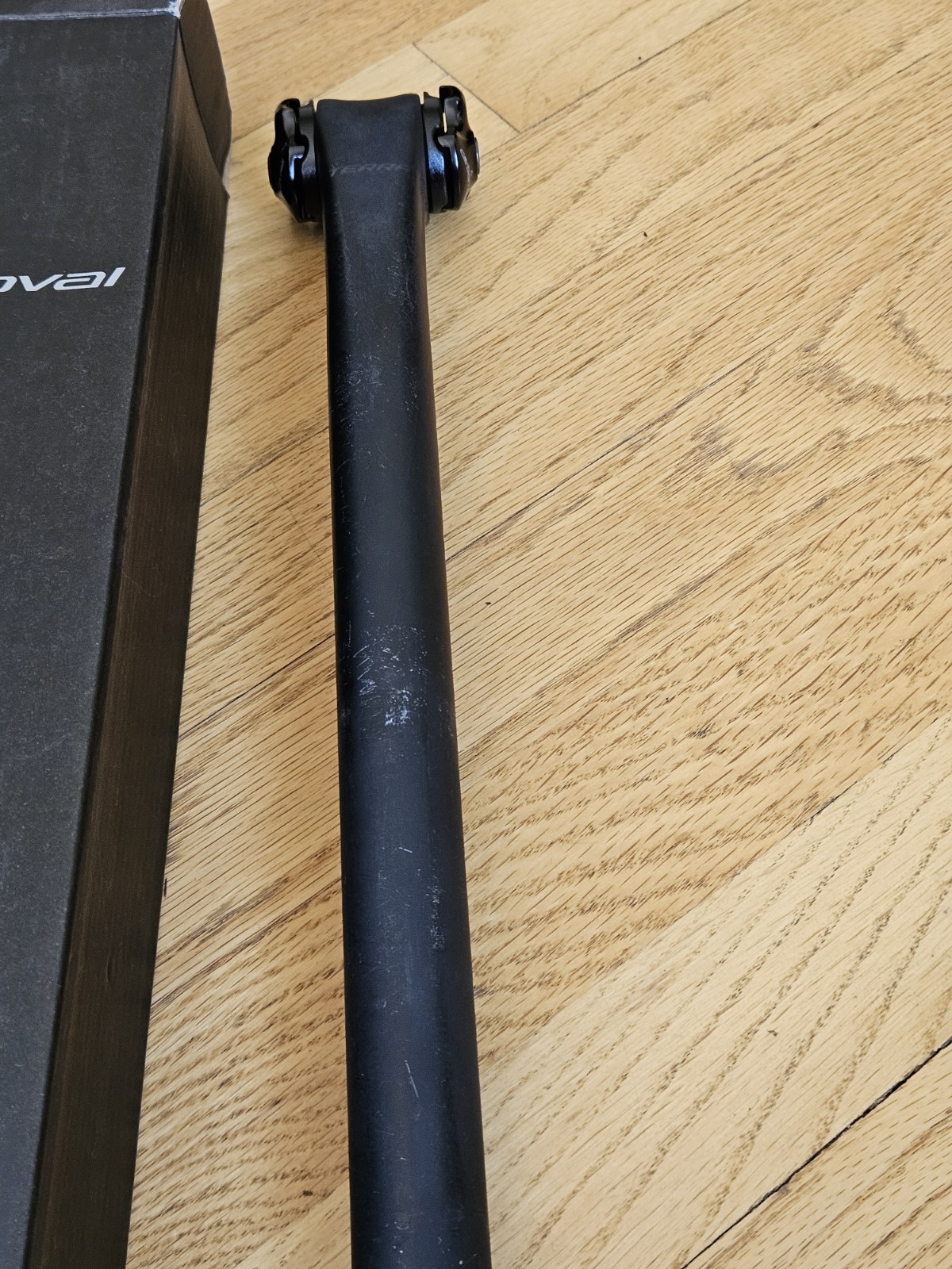 Specialized Roval Terra Carbon Seatpost: 27.2mm x 330mm Length, 20mm offset