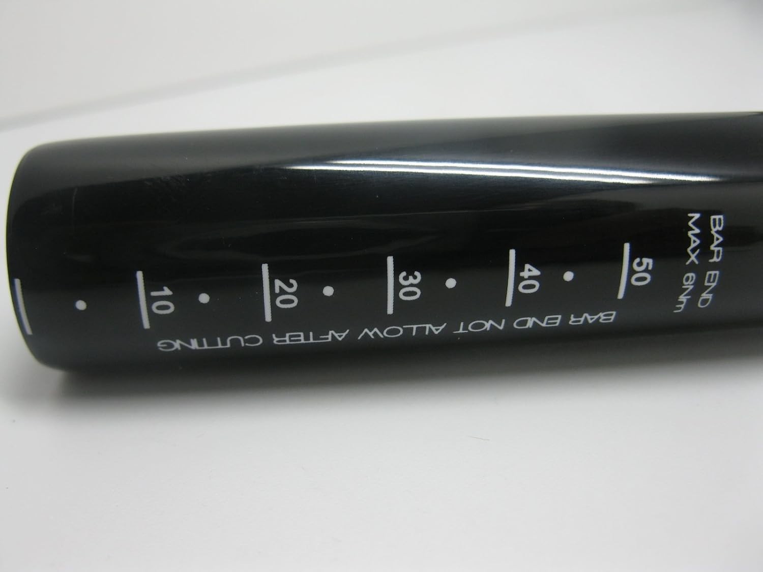 MTB Full Carbon riser Handlebar 185g Ud 31.8 670mm 6 Degrees Sweep AHB09 USA