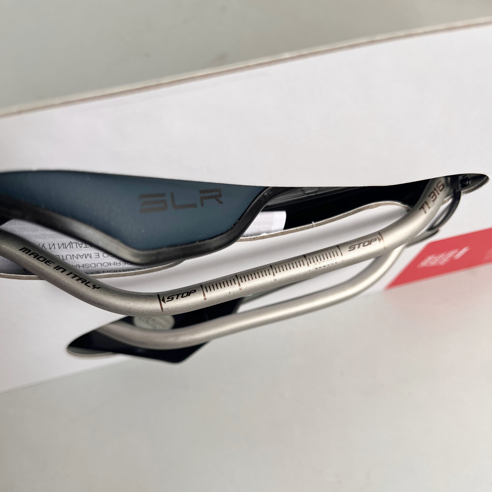 Selle Italia SLR Boost L3 145x248mm Gravel TI316 Superflow Saddle (Blue Granite)