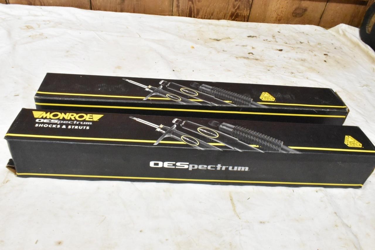 Pair of Monroe OESpectrum Reflex shocks & struts 911506 Brand new in box