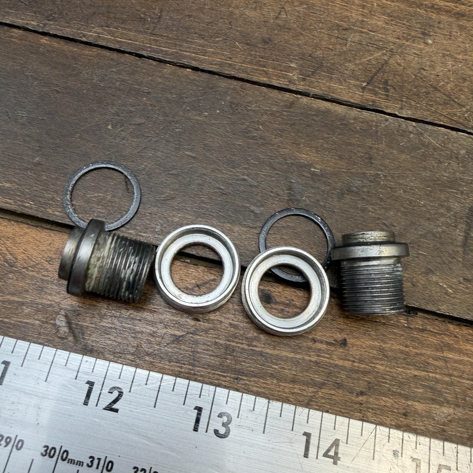 Vintage Shimano Dura-Ace FC-7701 Self Extracting Crank Arm Fixing Bolts Pair