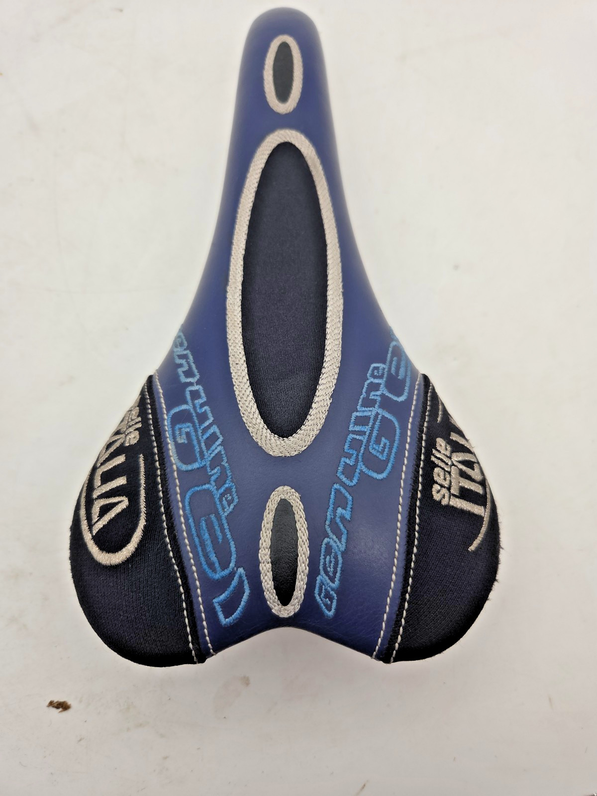 SELLE ITALIA GEL BLACK VINTAGE SADDLE SEAT SEATPOST ROAD RACING BIKE Century 100