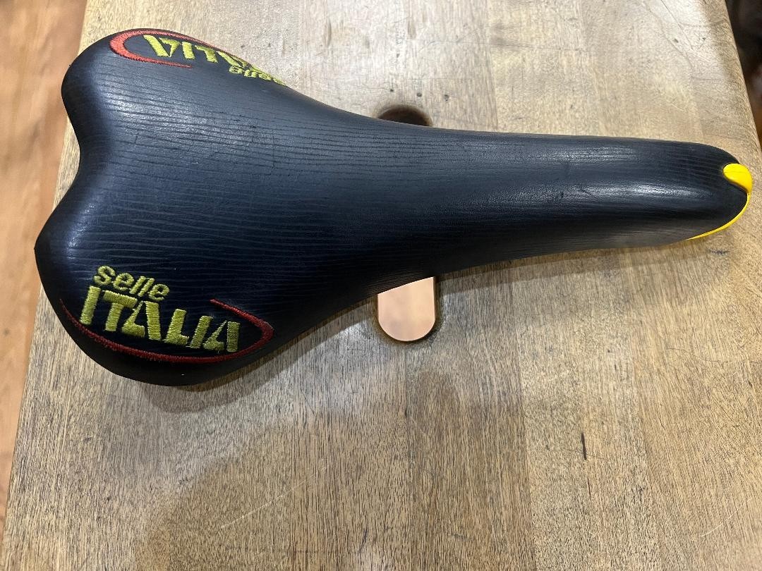 Vintage Selle Italia Turbo Matic 3 Seat Saddle Yellow Turbomatic 3 1990s