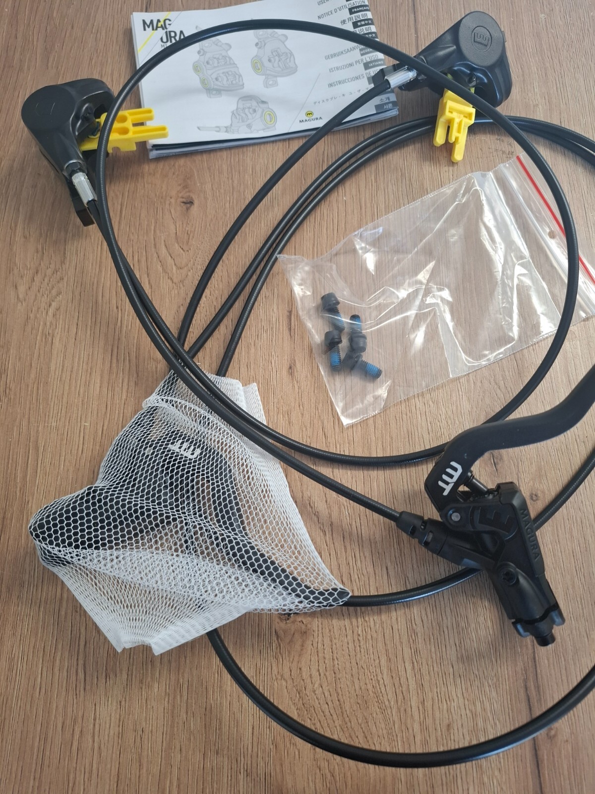 MAGURA MT4 Hydraulic Disc Brake Set – Front & Rear – 1000 / 2000 mm MTB
