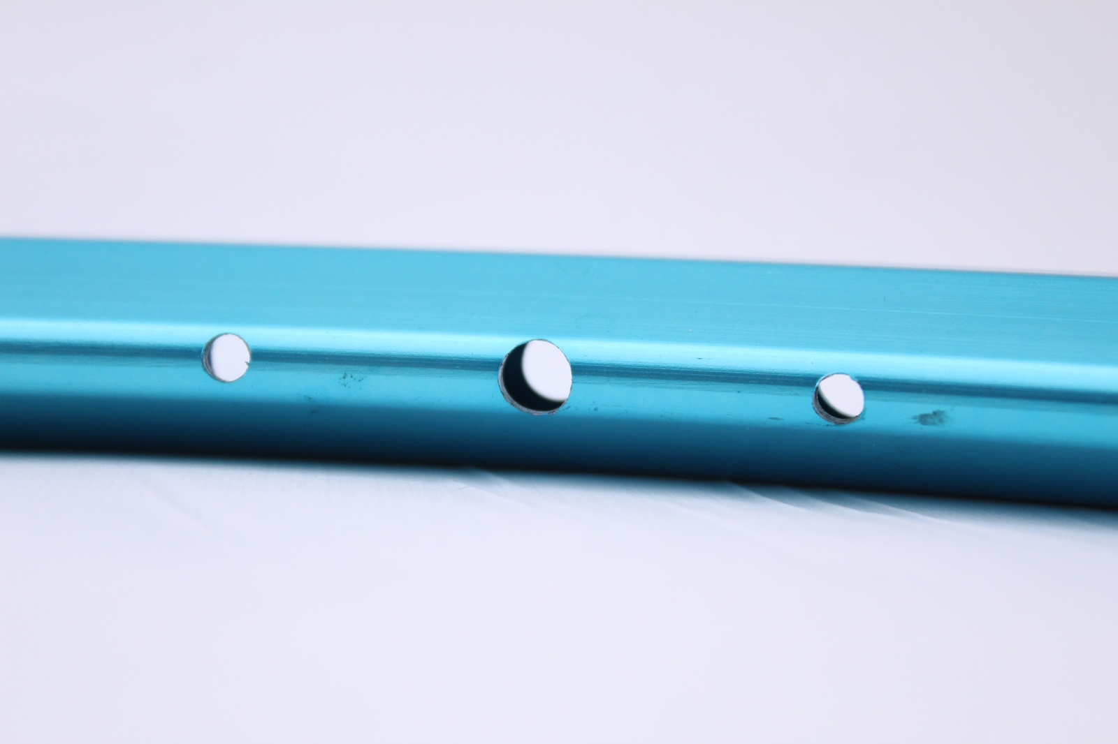 Blue Used Anodized Velocity 650 c 32 Hole Presta Valve Rim, Made in Australia