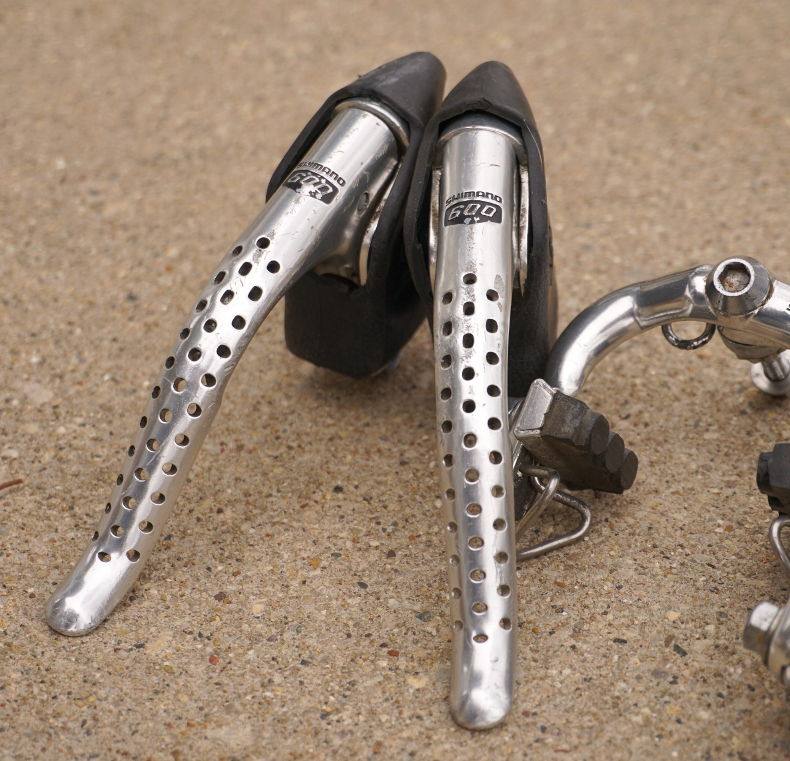 Shimano 600 Arabesque Brake Set Levers Caliper Road Bike Drop Bar Eroica 600EX