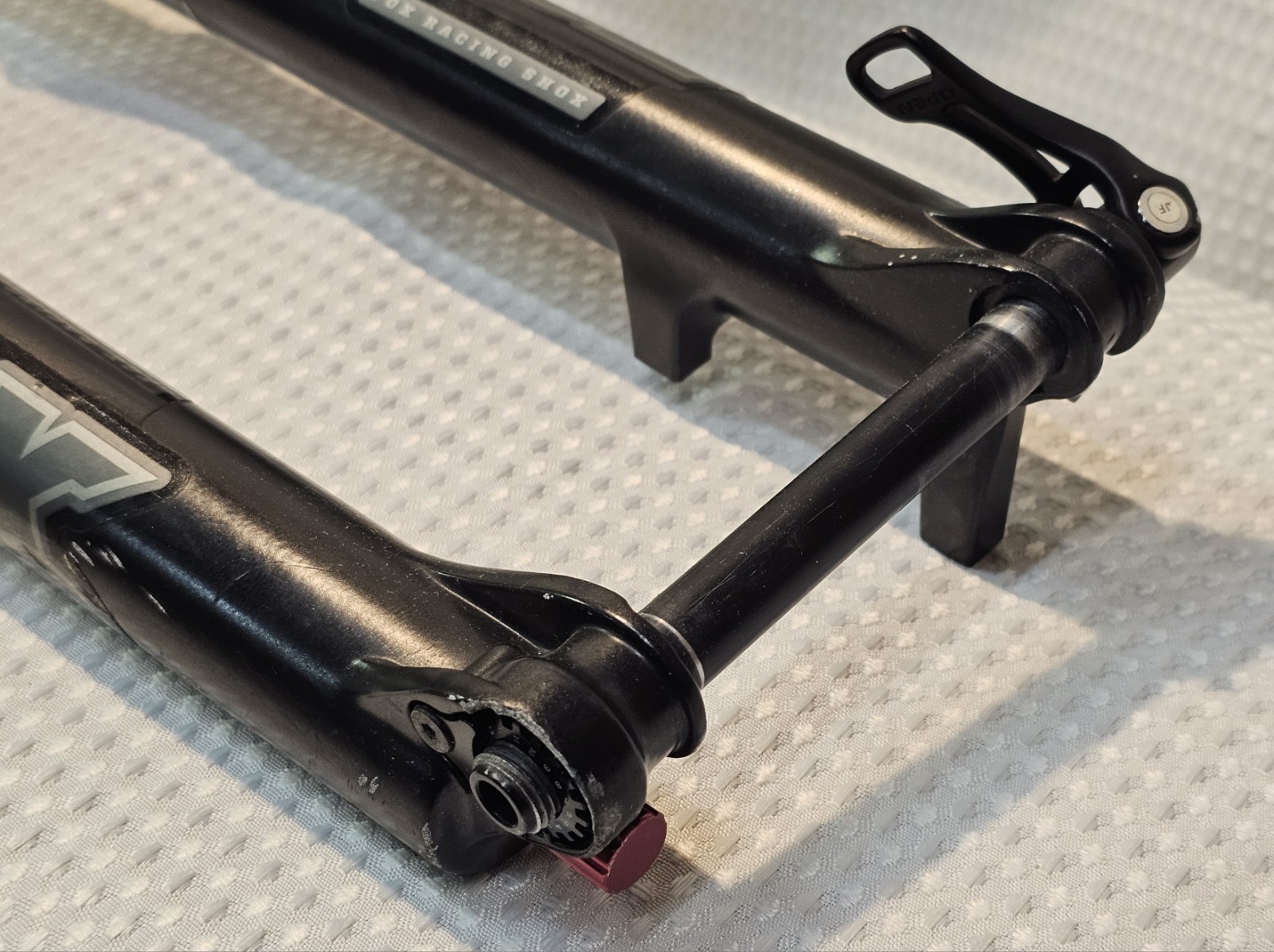 FOX FLOAT MTB SUSPENSION FORK, 26″, 140MM. Excellent