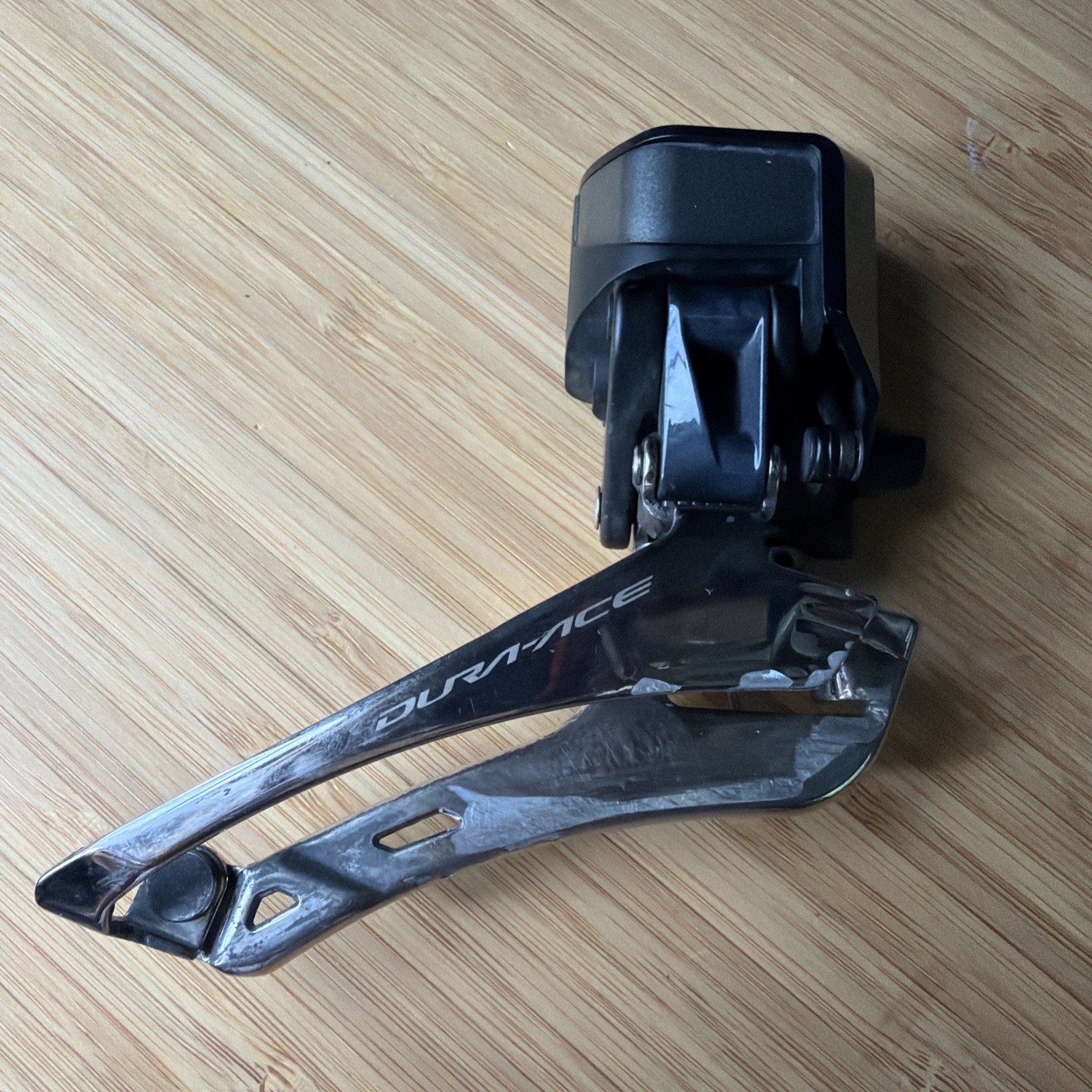 Shimano Dura-Ace FD-R9150 Di2 Electronic Braze-On 11-Speed Front Derailleur