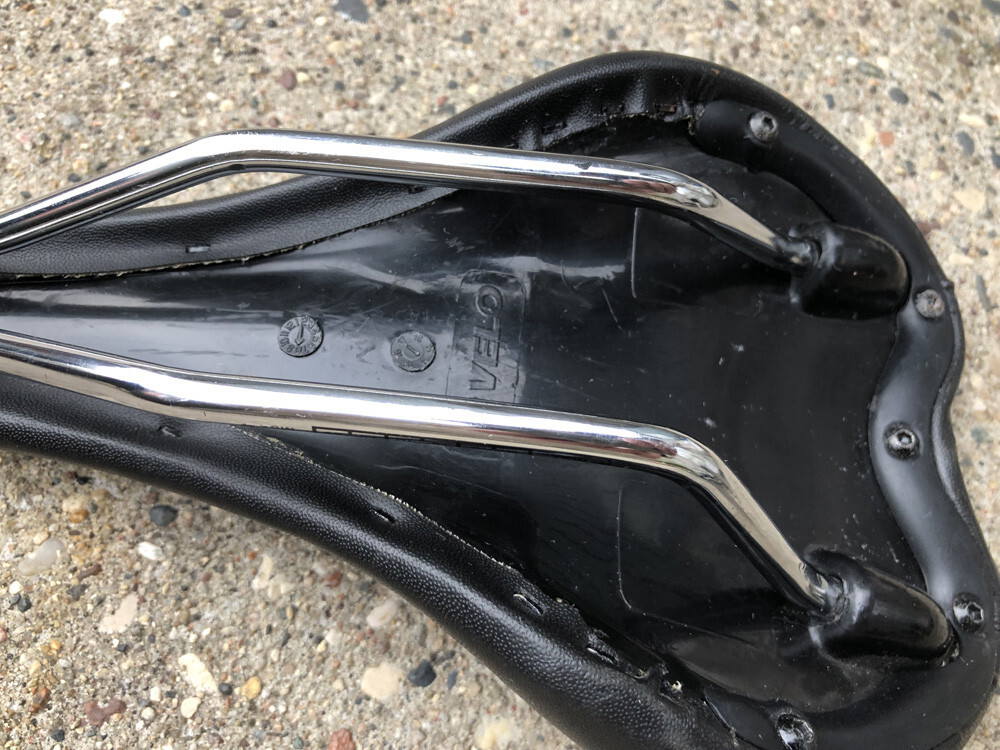 All-City Gonzo Bicycle Seat Saddle L 27cm W 14.5cm Black FREE FAST SHIPPING