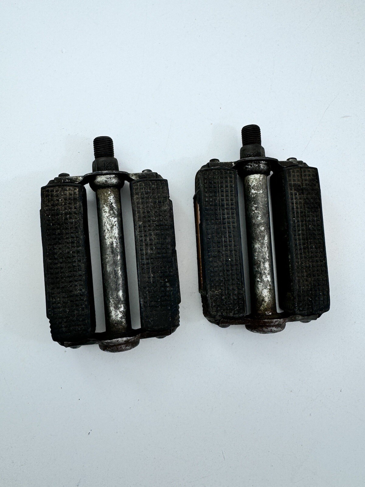 Vintage Union Pedals K10490 Block Rubber Schwinn 1/2 in Sting Ray Germany A78