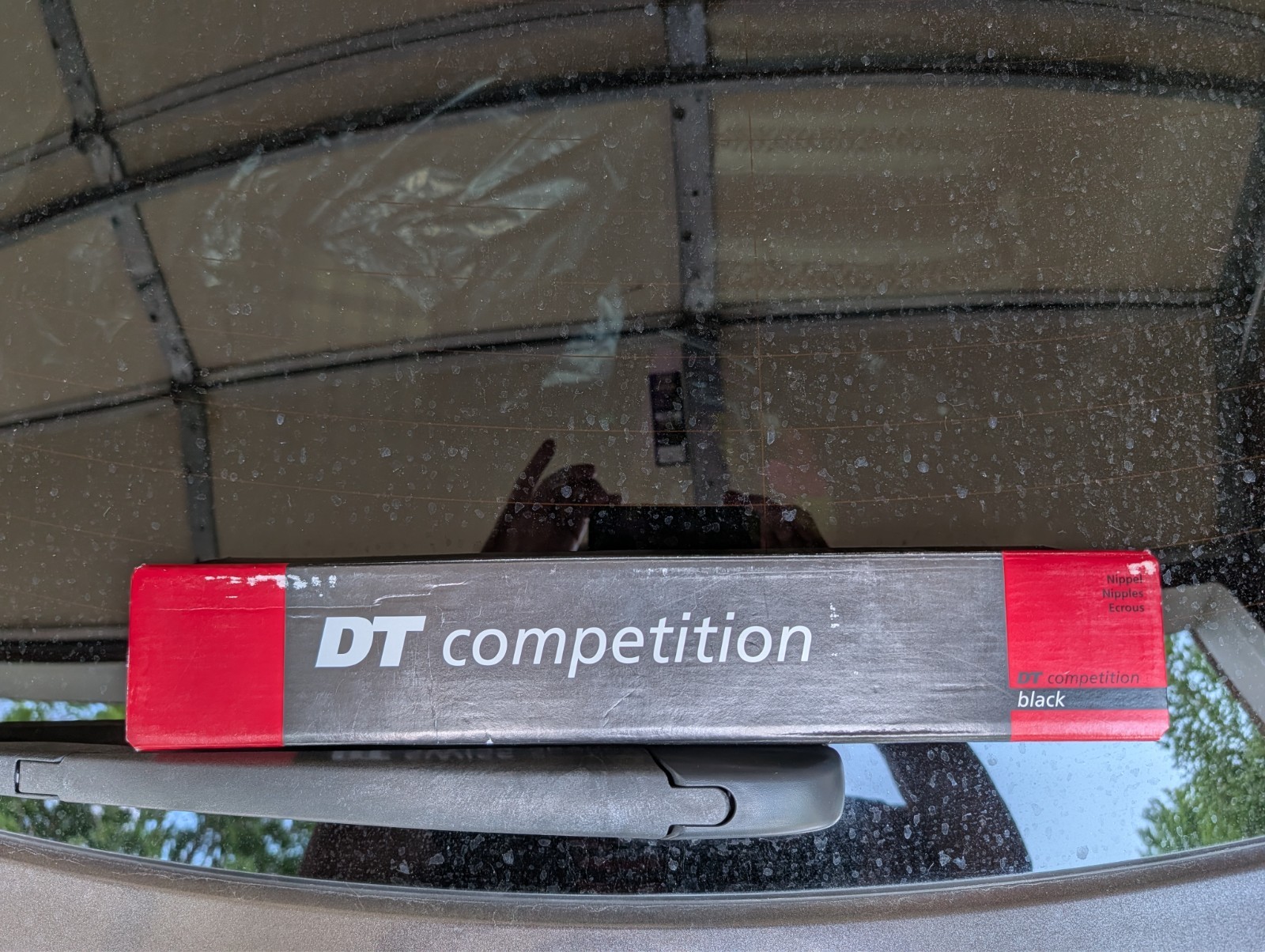 DT Swiss Competition black Spoke: 2.0mm/1.8 259mm, J-bend, Box of 40