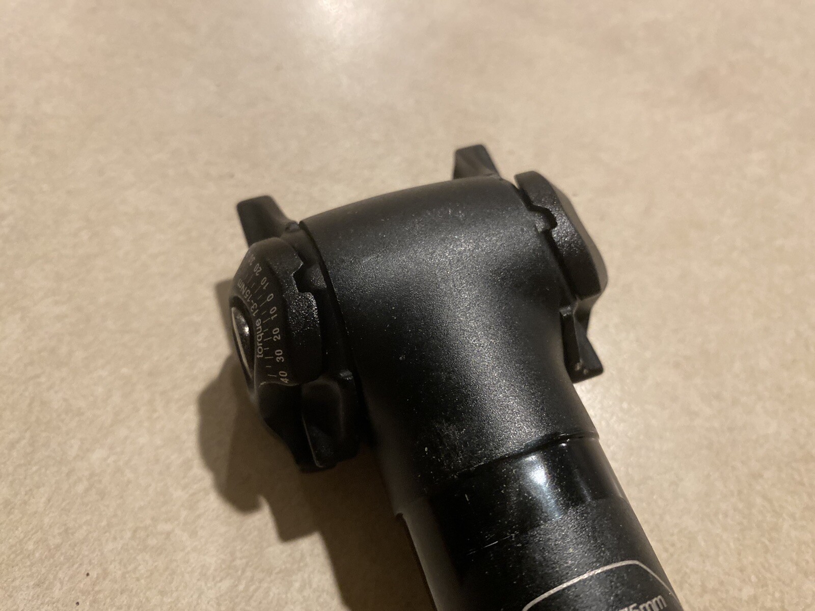 Giant Contact SL Seat Post 30.9mm x 231mm – Used Black