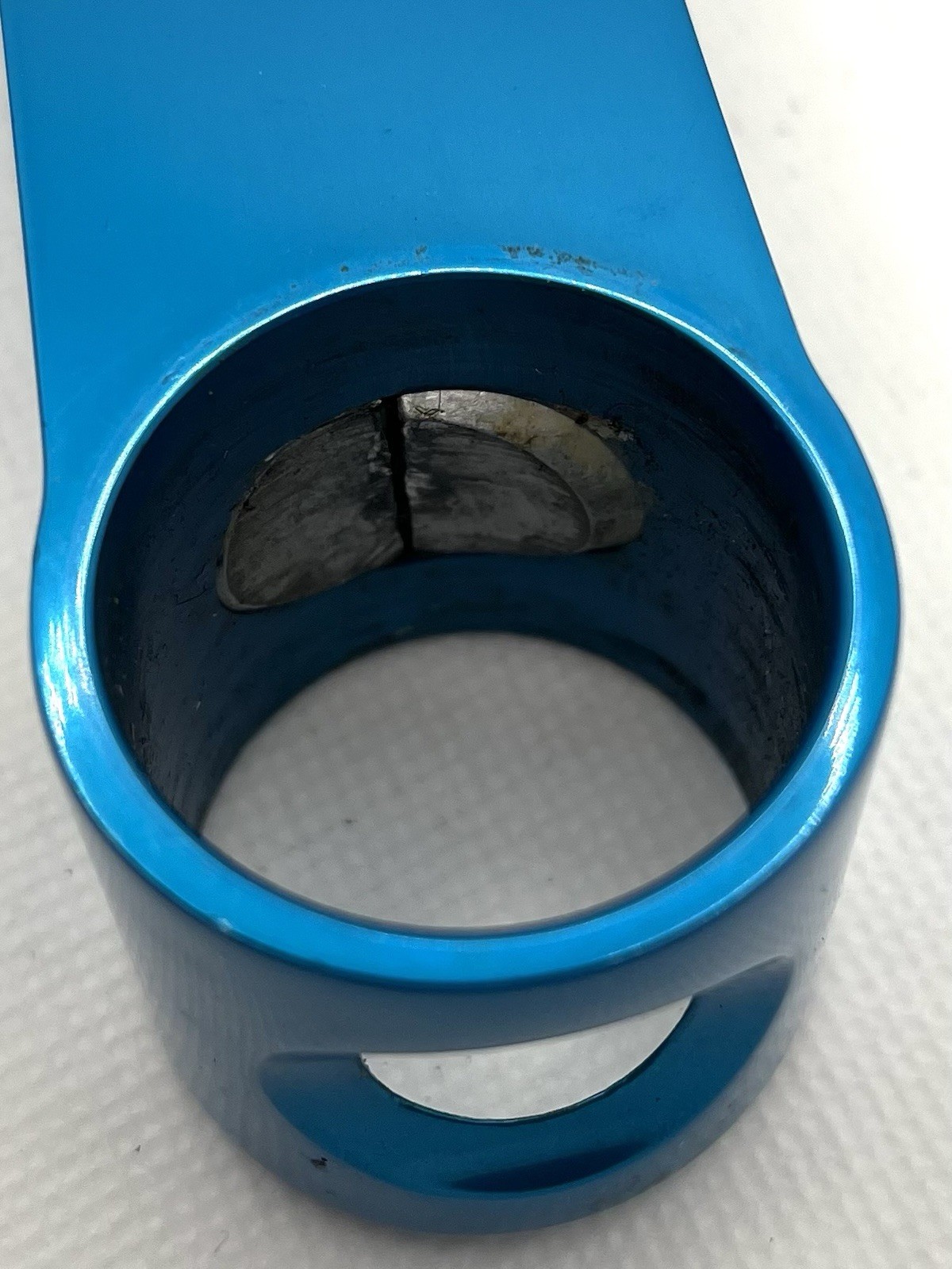 Critical Racing Threadless Stem 1 1/4” X 135mm X 25.4 Blue