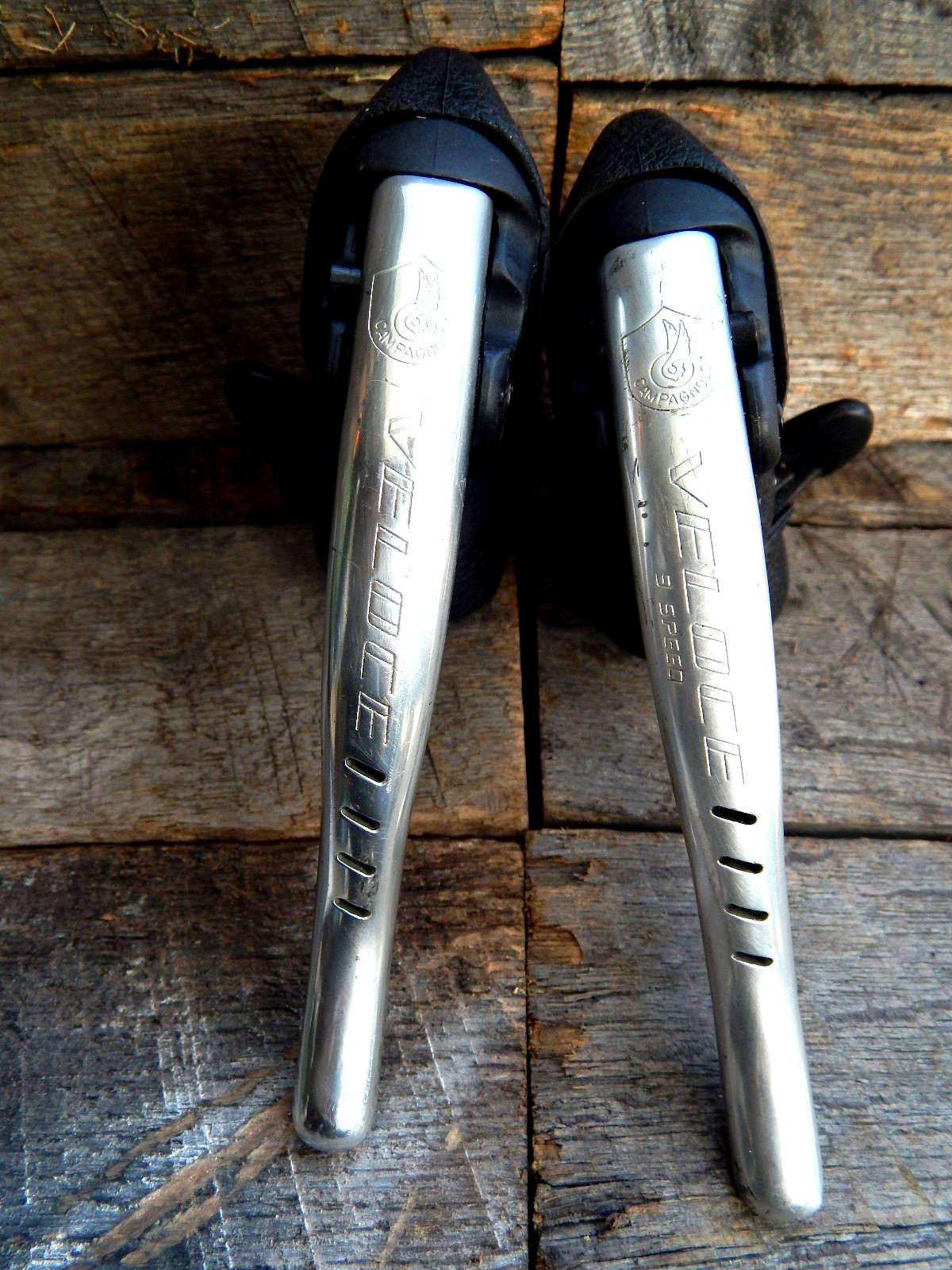 Campagnolo Veloce 2/3 x 9 Spd Road Bike Shifters Brake Levers PAIR F+R Ergopower