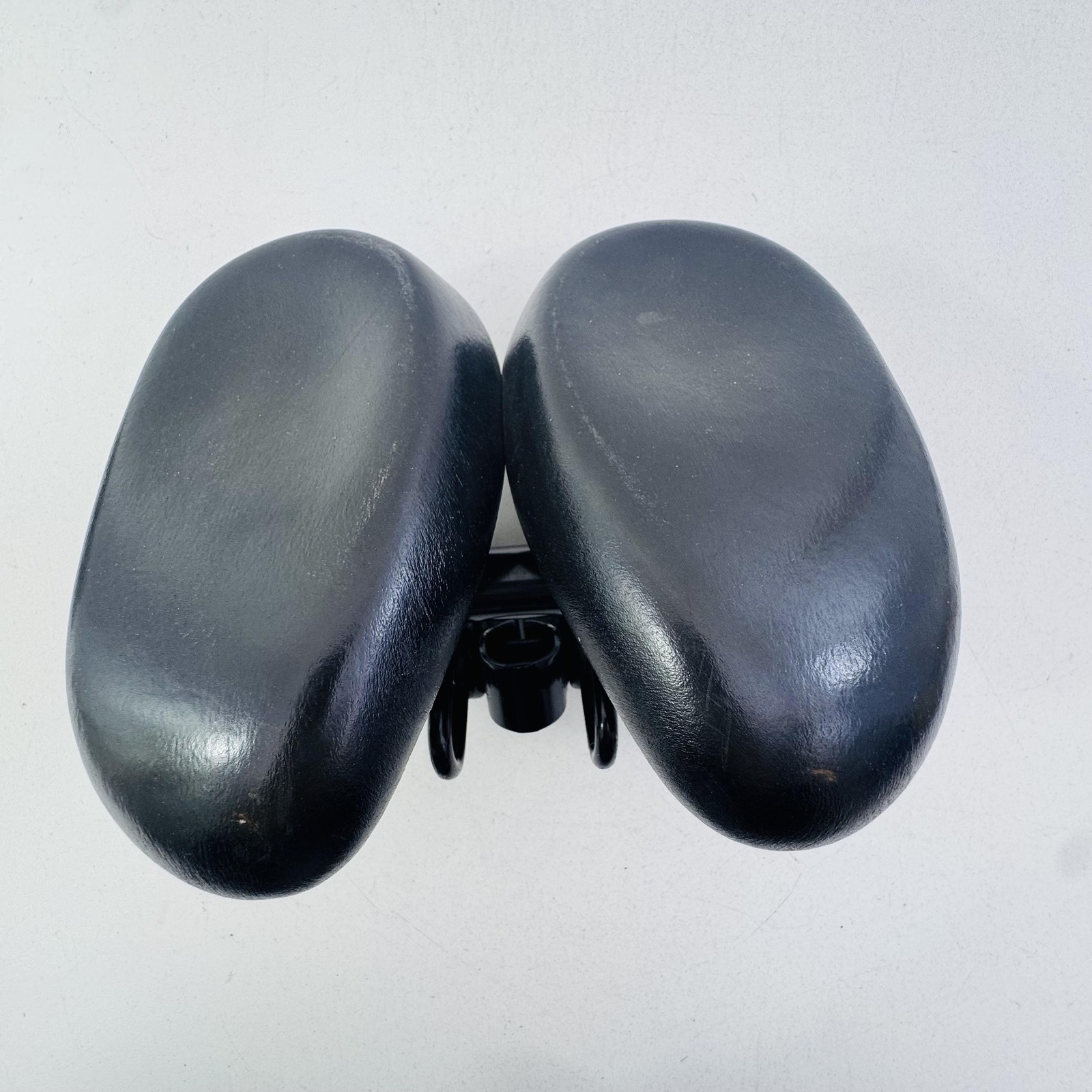 SYSEAT Noseless Bike Saddle Seat Black Dual Pad Comfort Road MTB Hybrid A66