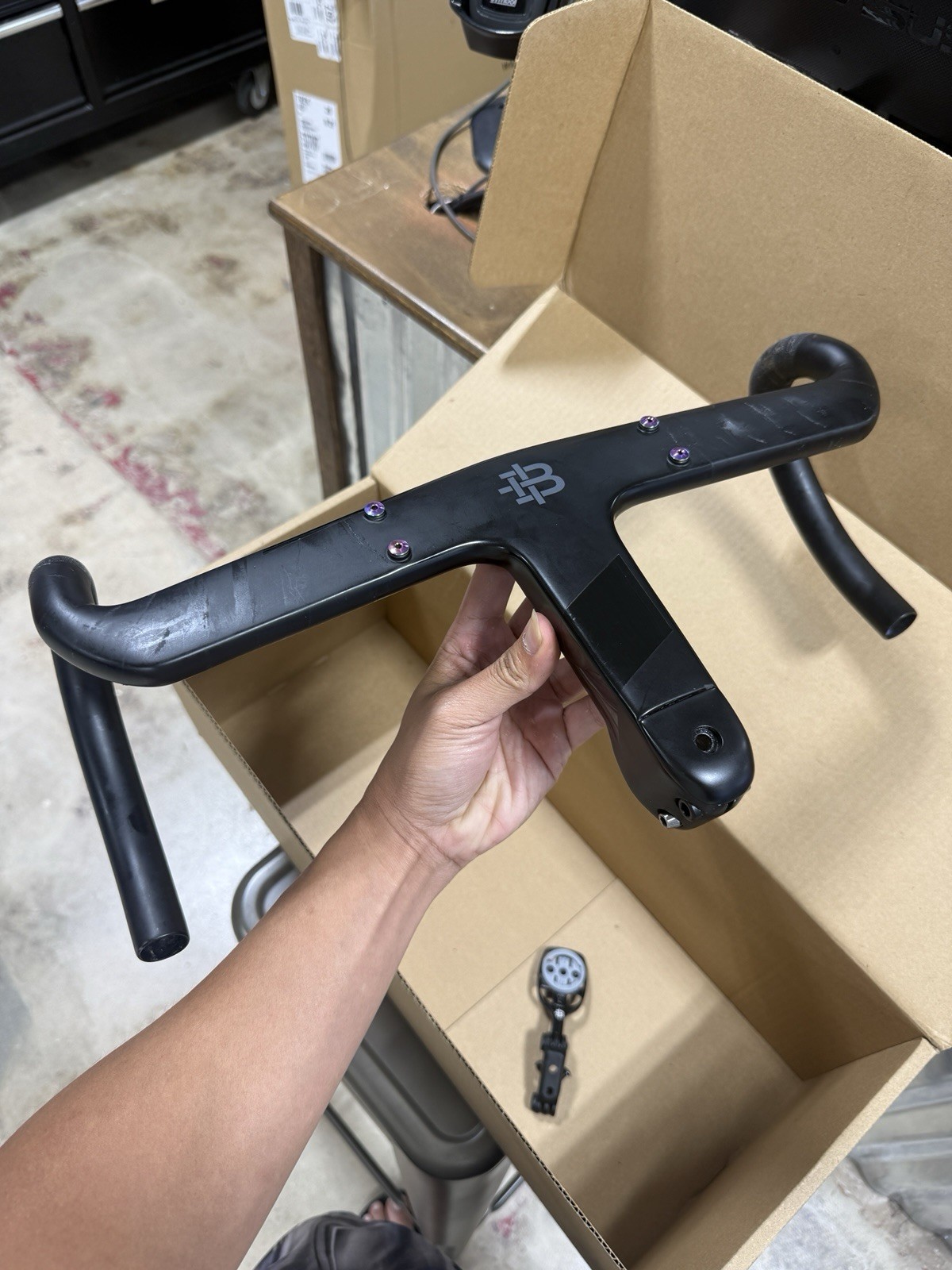 Black Inc Integrated Carbon Handlebars 40cmx120mm