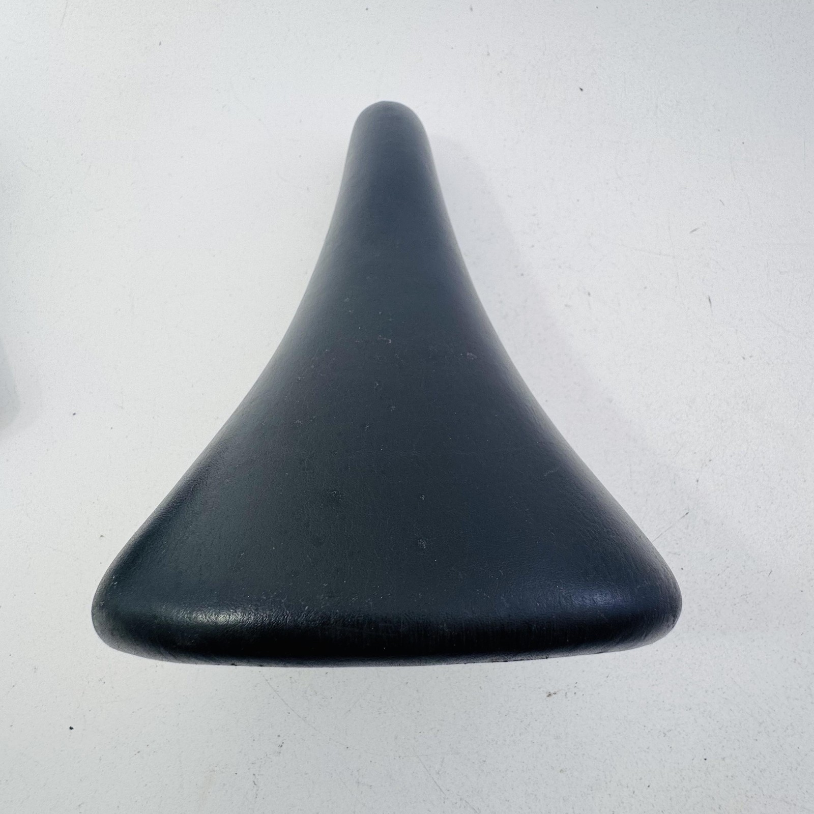 Viscount Origin8 Aero Bike Saddle Seat Black Racing Road MTB Hybrid Bike A66