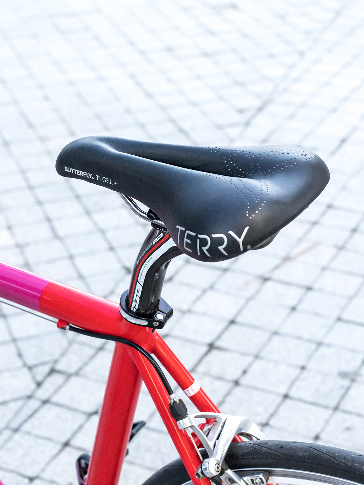 Terry Women’s Butterfly Ti Gel + Bike Saddle Seat, Comfortable Center Cutaway