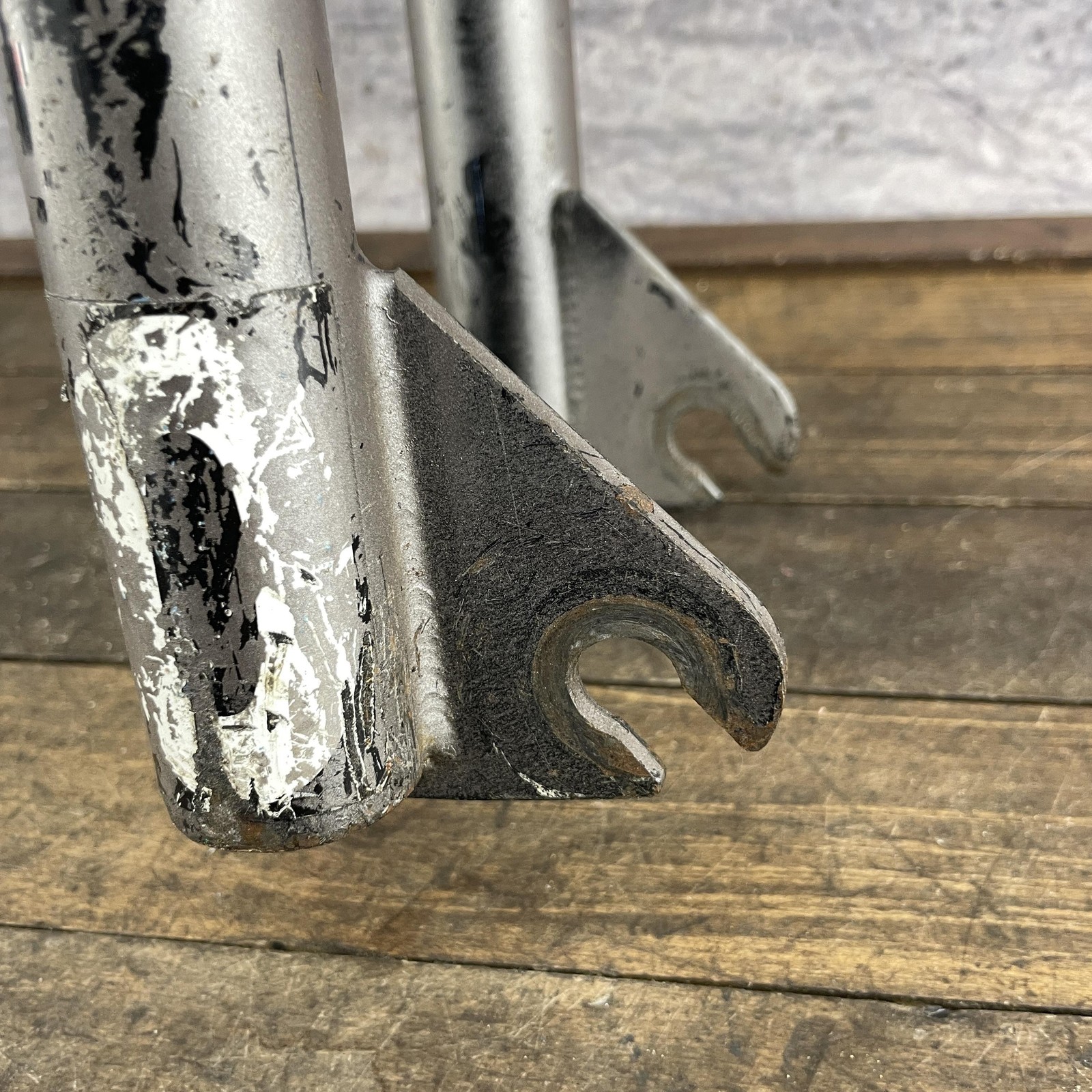 BMX Fork 20in 1-1/8 Threadless 990 Posts FReestyle Steel 10mm Dropout Mid School