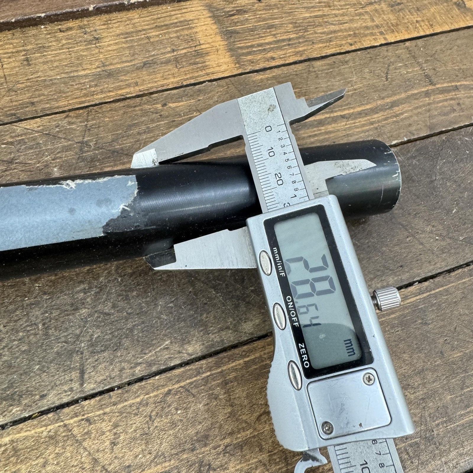 Manitou Skareb Super TPC Suspension Fork 26 1 1/8 Threadless V-Brake Disc 100mm